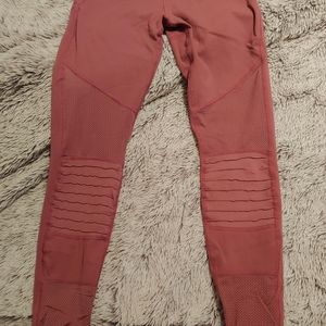 Born Primitive leggings